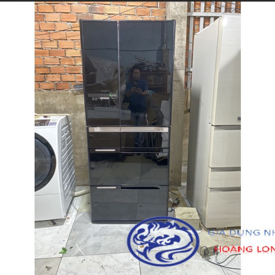 Tủ Lạnh Gương Hitachi R-B6200 đời 2011