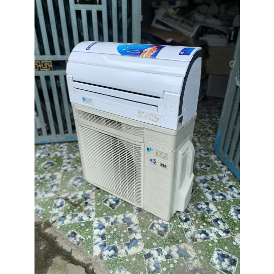 Máy lạnh Daikin INVERTER Nhật 3.5HP URUSARA 7 VIP