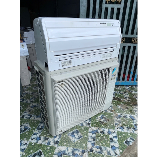 Máy lạnh cũ Daikin 3HP tên lửa full chức năng VIP cho phòng tới 40m2