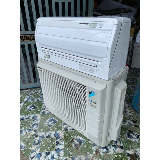 Máy lạnh cũ Daikin 3HP tên lửa full chức năng VIP cho phòng tới 40m2